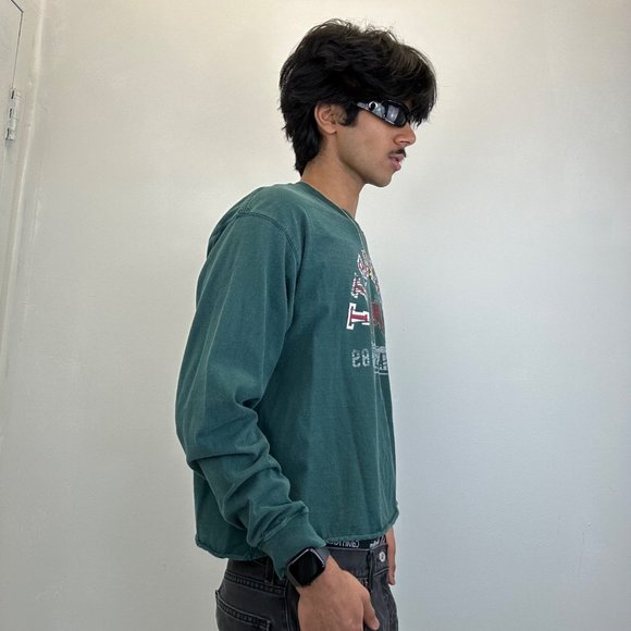 Carhartt tractor green sweatshirt - Picture 2 of 3